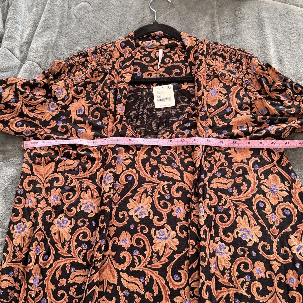 37. | BNWT | Free People | Printed Bridgette Tunic - Picture 5 of 5